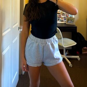 Princess polly sweat shorts size s